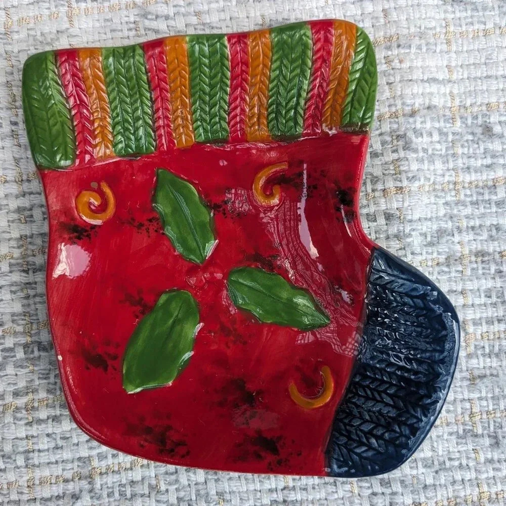 Studio 33 Christmas Stocking Snack Tray Plate Red Green